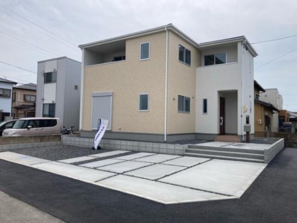 鈴鹿市稲生塩屋、新築一戸建ての画像です