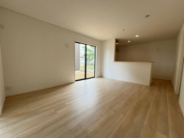 亀山市亀田町、新築一戸建ての画像です