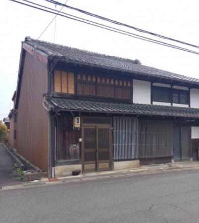 鈴鹿市江島本町、中古一戸建ての間取り画像です