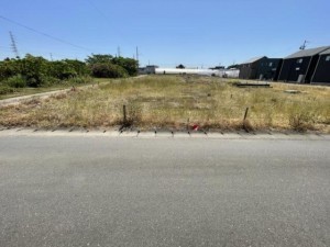 亀山市能褒野町、土地の画像です