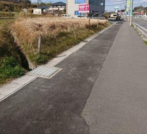 亀山市川合町、土地の画像です