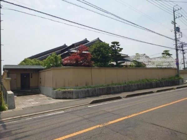 鈴鹿市野町中、中古一戸建ての画像です
