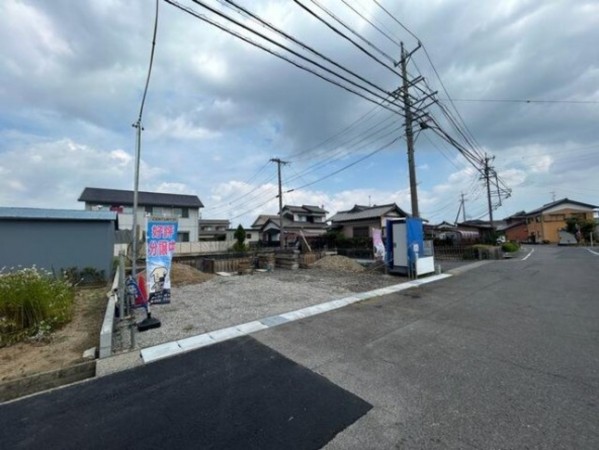 鈴鹿市住吉、新築一戸建ての画像です