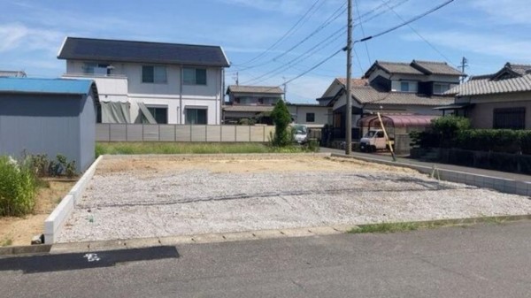 鈴鹿市住吉、新築一戸建ての画像です