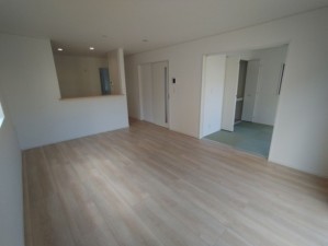 鈴鹿市長太栄町、新築一戸建ての画像です