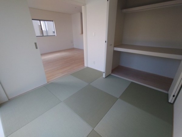 鈴鹿市長太栄町、新築一戸建ての画像です