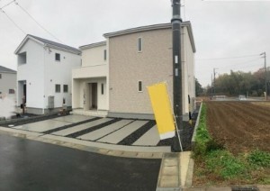 亀山市羽若町、新築一戸建ての画像です