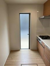 亀山市山下町、新築一戸建ての画像です