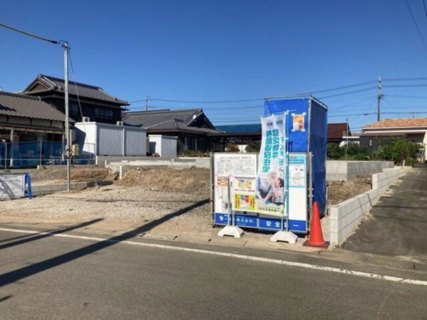 鈴鹿市下大久保町、新築一戸建ての画像です