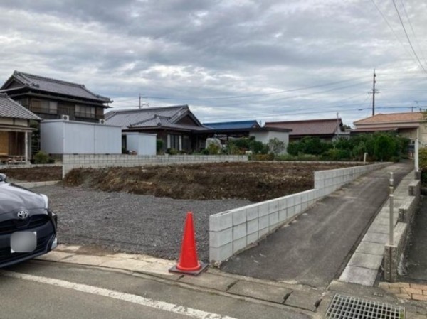 鈴鹿市下大久保町、新築一戸建ての画像です