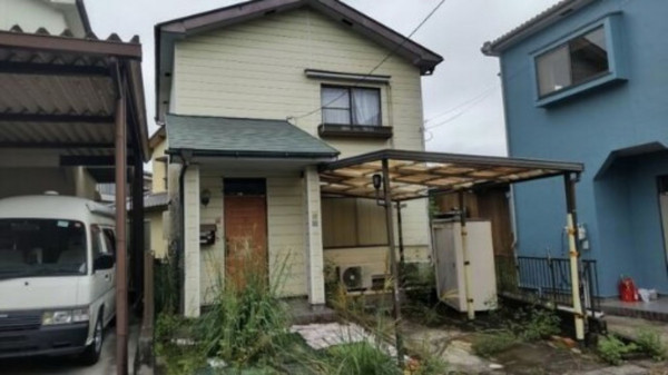 亀山市上野町、土地の画像です