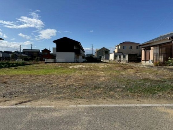 鈴鹿市稲生塩屋、土地の画像です