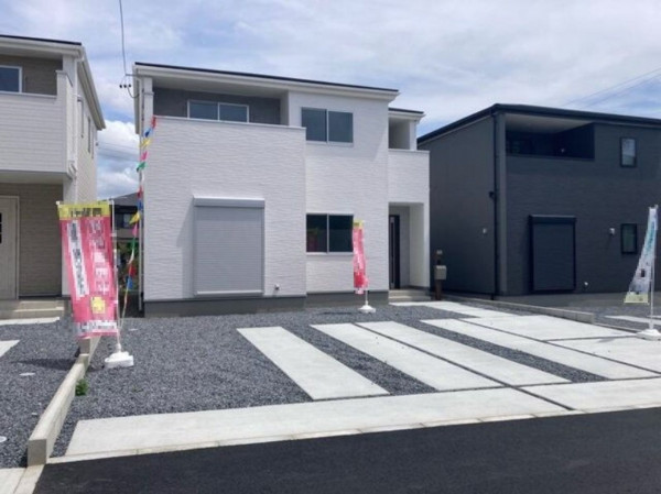 鈴鹿市岡田、新築一戸建ての画像です