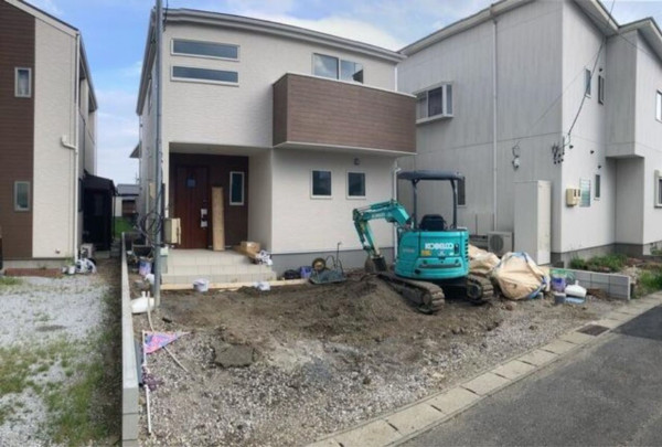 亀山市南野町、新築一戸建ての画像です