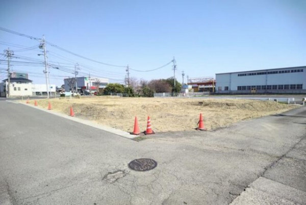 鈴鹿市飯野寺家町、土地の画像です