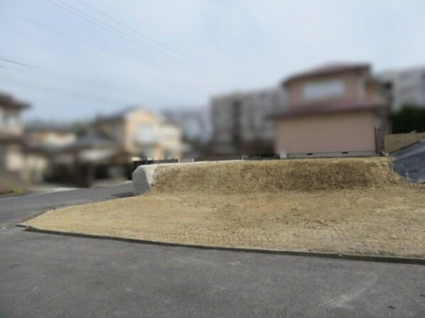 亀山市みどり町、土地の画像です