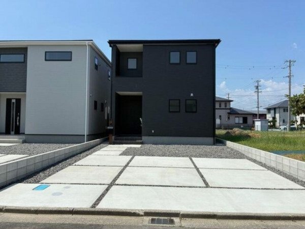 鈴鹿市東磯山、新築一戸建ての画像です