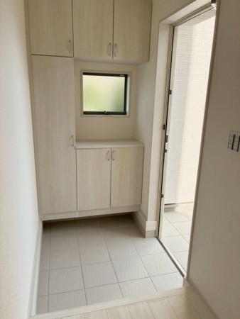 鈴鹿市若松西、新築一戸建ての画像です