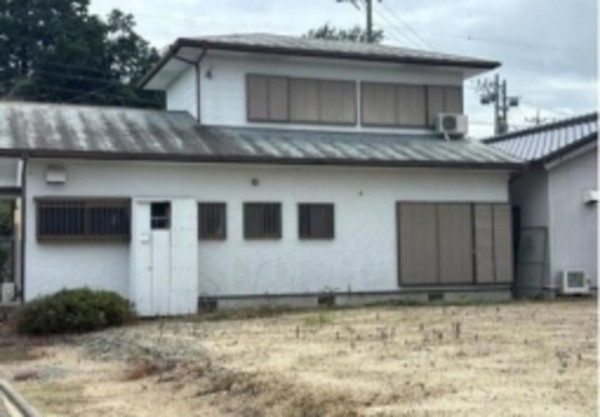 鈴鹿市高塚町、中古一戸建ての画像です