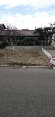 須坂市臥竜２丁目、土地の画像です