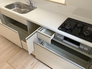 須坂市大字須坂、新築一戸建てのキッチン画像です