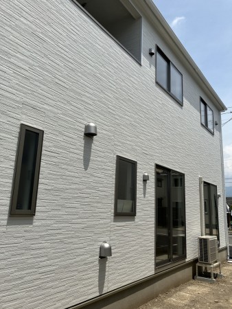 須坂市大字須坂、新築一戸建ての外観画像です