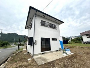 上高井郡高山村大字中山、中古一戸建ての外観画像です