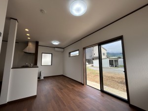 上高井郡高山村大字中山、中古一戸建ての居間画像です