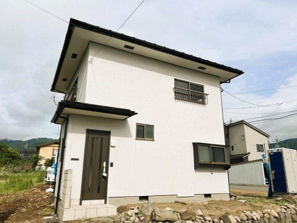 上高井郡高山村大字中山、中古一戸建ての外観画像です