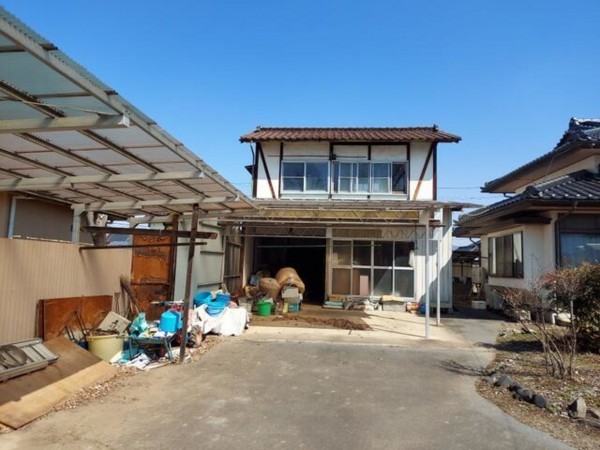 須坂市大字幸高幸高町、中古一戸建ての画像です