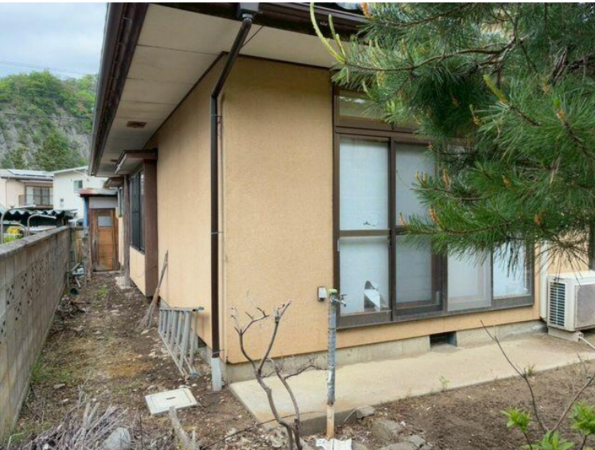 須坂市大字亀倉、中古一戸建ての画像です