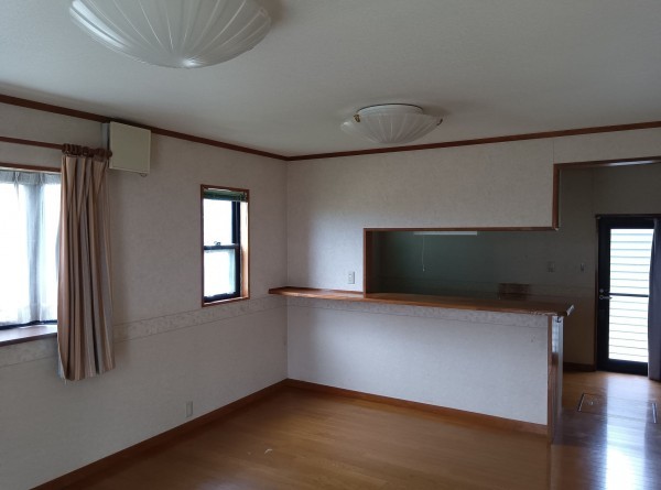 須坂市大字小島、中古一戸建ての画像です