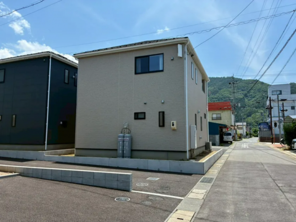 須坂市大字日滝、中古一戸建ての画像です