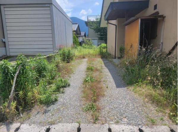 須坂市明徳、中古一戸建ての画像です