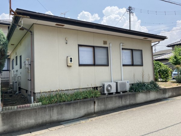 須坂市大字小河原、中古一戸建ての外観画像です
