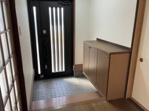 上高井郡高山村大字高井、中古一戸建ての玄関画像です