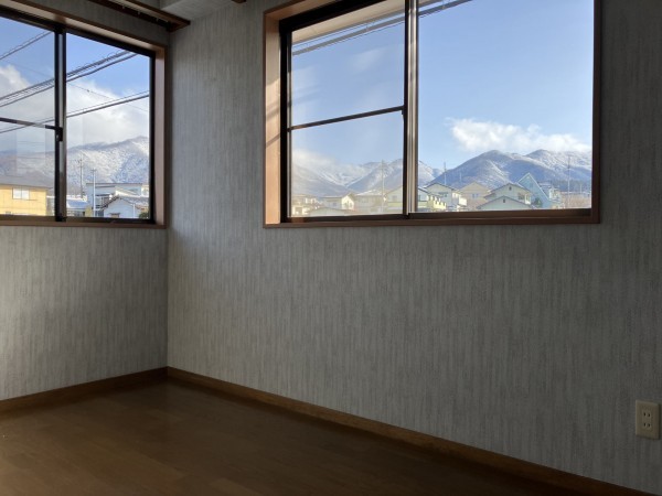 上高井郡高山村大字高井、中古一戸建ての子ども部屋画像です