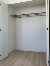 長野市大字北堀、新築一戸建ての収納画像です