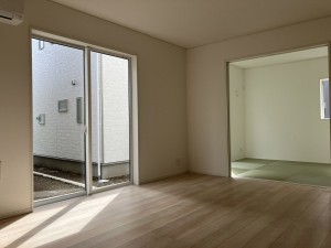 長野市大字北堀、新築一戸建ての内装画像です