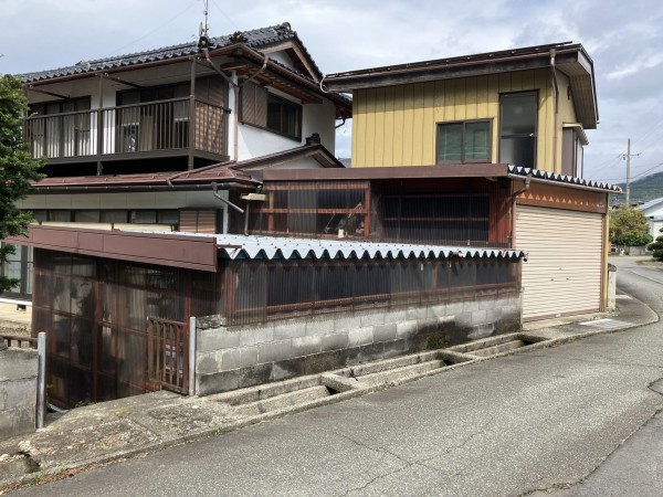 上高井郡高山村大字高井堀之内、中古一戸建ての画像です