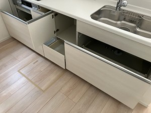 須坂市大字日滝、新築一戸建てのキッチン画像です