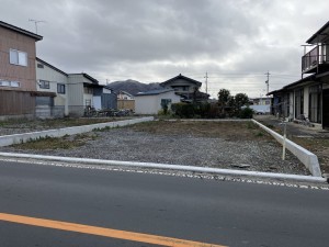 須坂市臥竜６丁目、土地の画像です