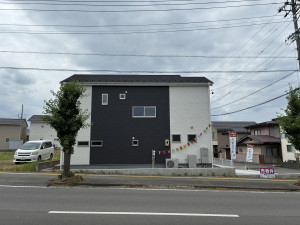 須坂市大字小河原、新築一戸建ての画像です