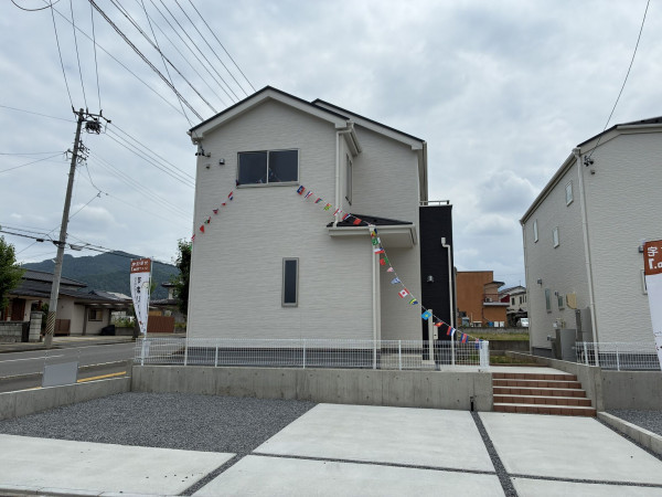 須坂市大字小河原、新築一戸建ての間取り画像です