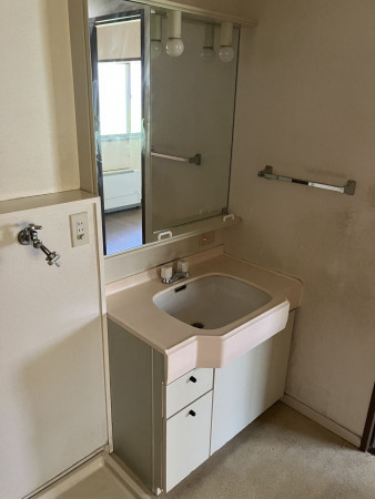 上高井郡高山村大字高井紫、中古一戸建ての画像です