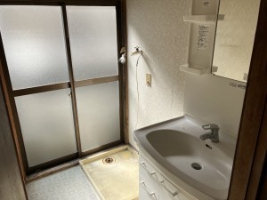 須坂市大字日滝、中古一戸建ての画像です