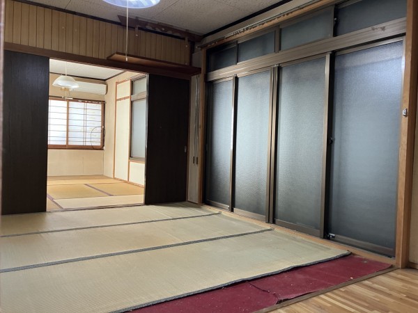 須坂市大字日滝、中古一戸建ての画像です