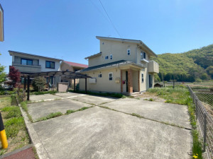 長野市若穂綿内、中古一戸建ての画像です