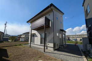 長野市大字下駒沢、中古一戸建ての間取り画像です