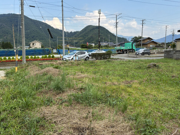 上高井郡小布施町大字中松松の実、土地の画像です